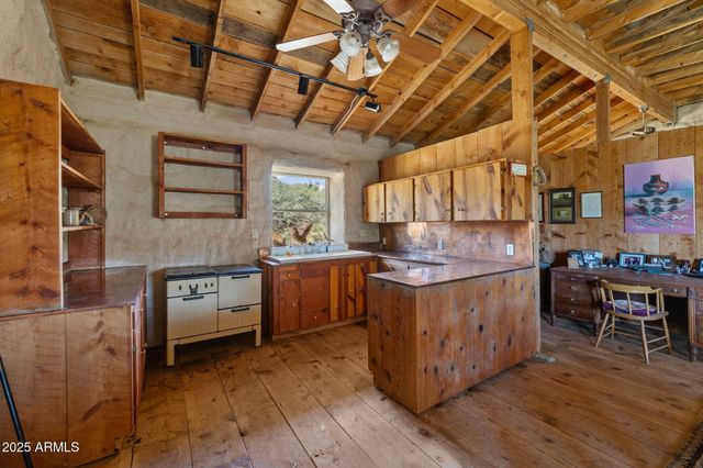 9955 E IRON KING Road, Dewey, AZ 86327