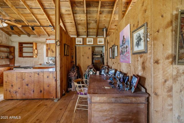 9955 E IRON KING Road, Dewey, AZ 86327