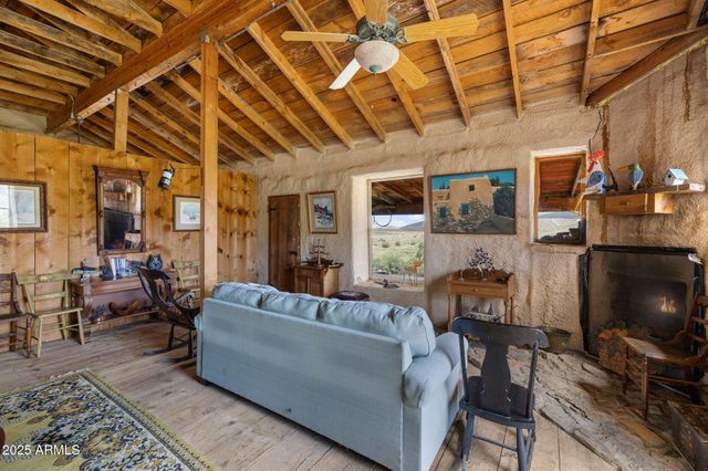 9955 E IRON KING Road, Dewey, AZ 86327