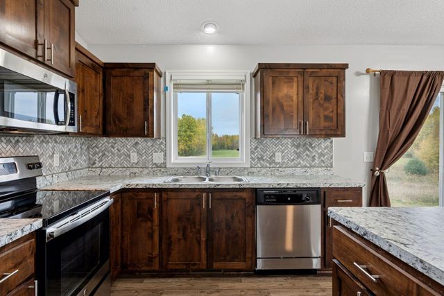 37982 Gerald Avenue, North Branch, MN 55056