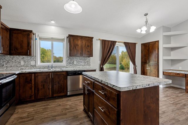 37982 Gerald Avenue, North Branch, MN 55056