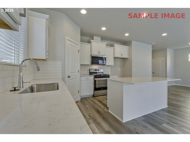3673 Main St Lot 123, Forest Grove, OR 97116