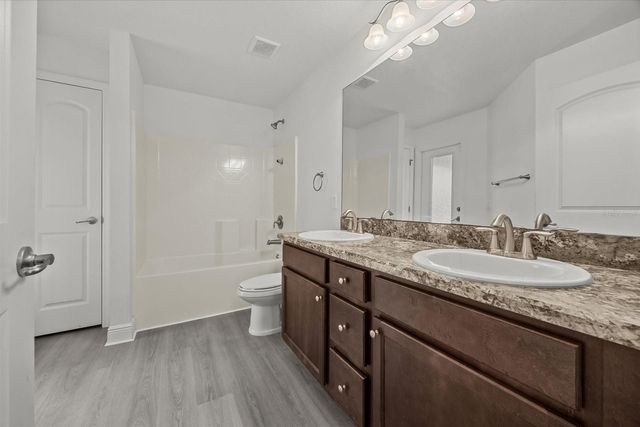 201 NE GREENBRIER AVENUE, Port St Lucie, FL 34983