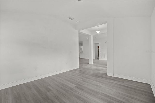 201 NE GREENBRIER AVENUE, Port St Lucie, FL 34983