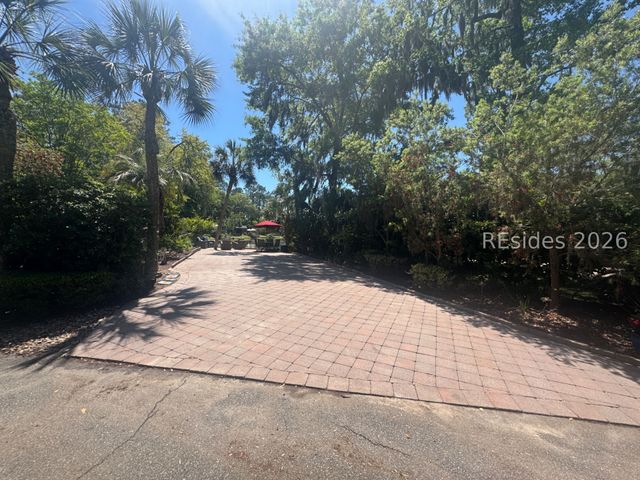 133 Arrow Road 341, Hilton Head Island, SC 29928