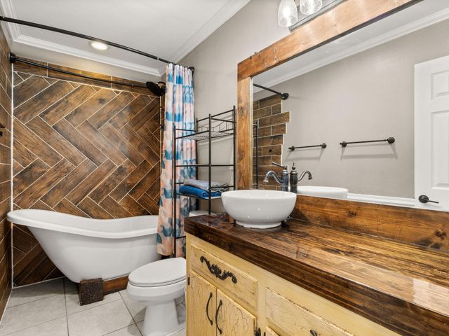 1778 Byron DR, Rosepine, LA 70659