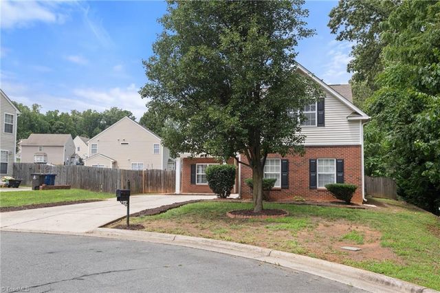 5560 Frances Court, Winston-salem, NC 27105