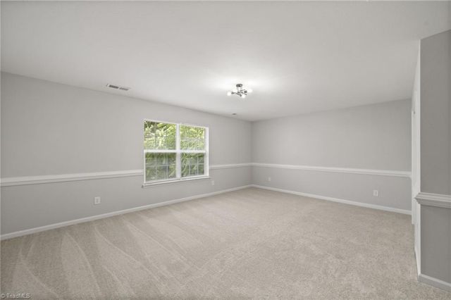 5560 Frances Court, Winston-salem, NC 27105