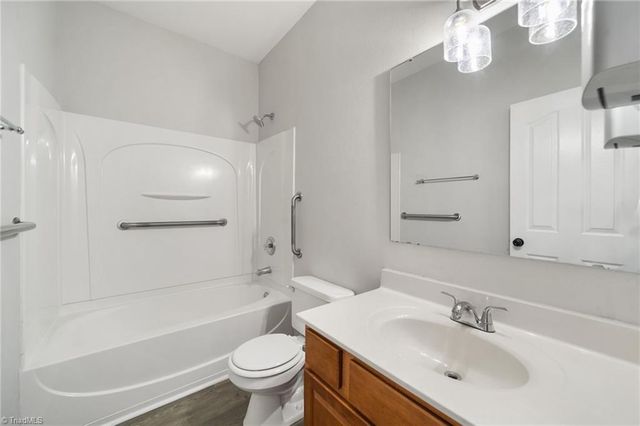 5560 Frances Court, Winston-salem, NC 27105