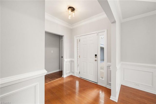 5560 Frances Court, Winston-salem, NC 27105