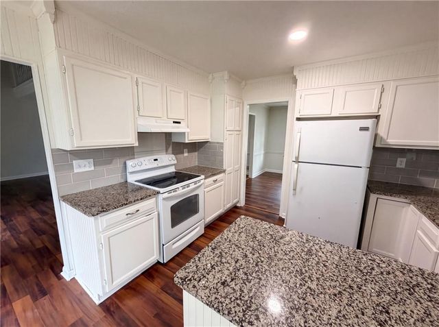 1764 Cum Laude Way, Lawrenceville, GA 30044