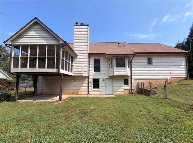 1764 Cum Laude Way, Lawrenceville, GA 30044