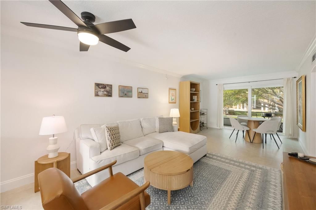 72 7th ST S 206, NAPLES, FL 34102 — photo 4