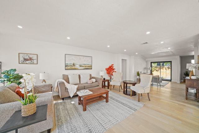 1931 Chaparral Drive, Houston, TX 77043