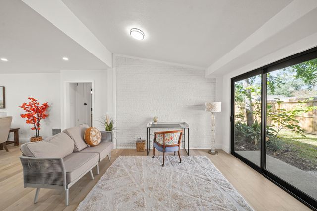 1931 Chaparral Drive, Houston, TX 77043