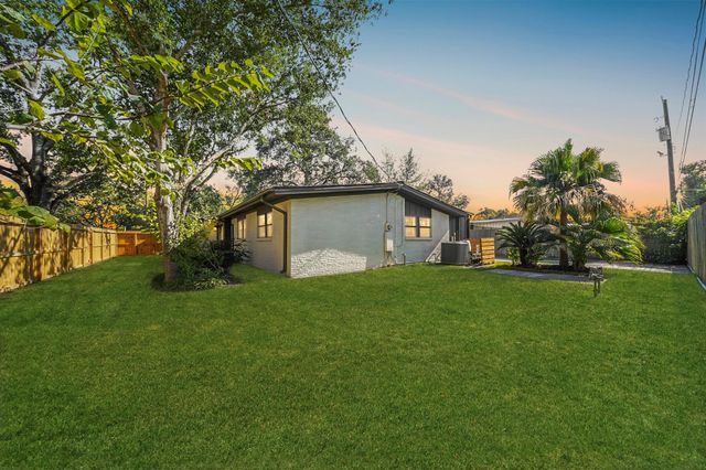 1931 Chaparral Drive, Houston, TX 77043