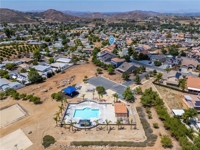 33807 Wagon Train Drive, Wildomar, CA 92595