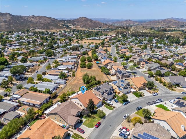 33807 Wagon Train Drive, Wildomar, CA 92595