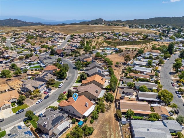 33807 Wagon Train Drive, Wildomar, CA 92595