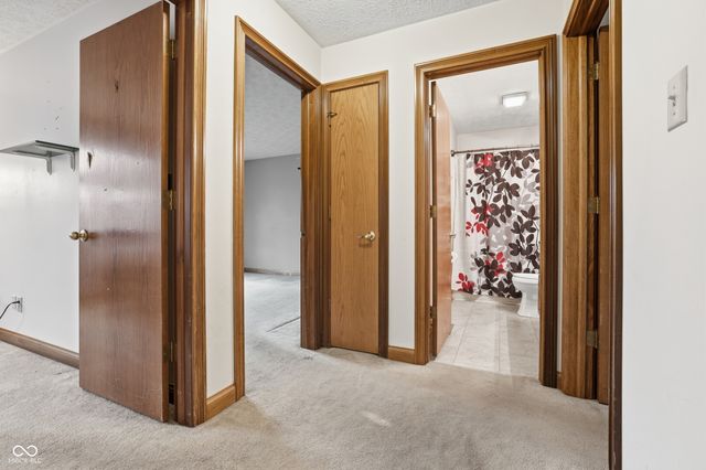 242 Pinnacle Lane, Plainfield, IN 46168