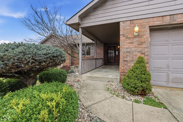 242 Pinnacle Lane, Plainfield, IN 46168