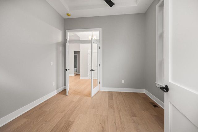 N66W21193 Sweet Clover DRIVE, Menomonee Falls, WI 53051