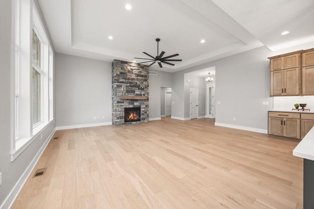 N66W21193 Sweet Clover DRIVE, Menomonee Falls, WI 53051