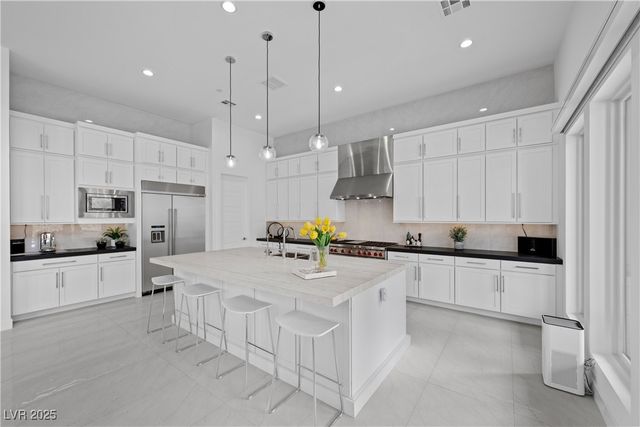 10680 Patina Hills Court, Las Vegas, NV 89135