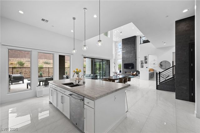 10680 Patina Hills Court, Las Vegas, NV 89135