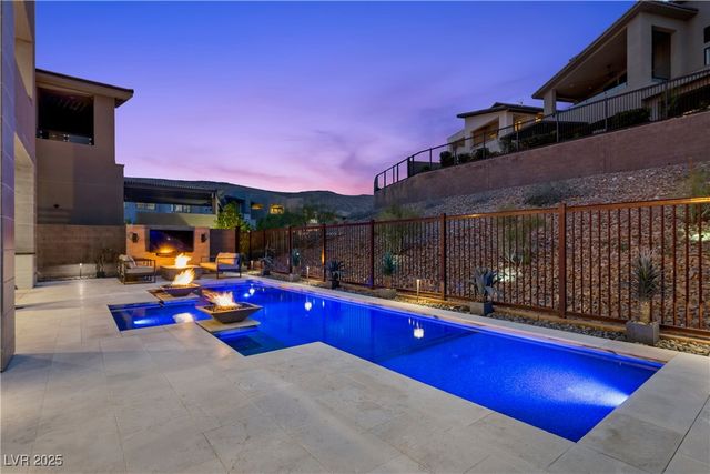 10680 Patina Hills Court, Las Vegas, NV 89135