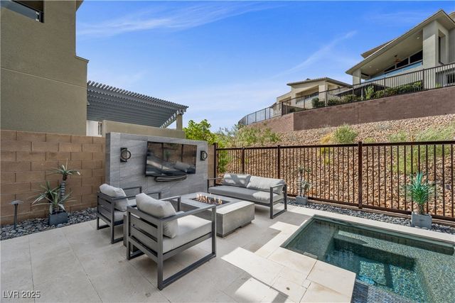 10680 Patina Hills Court, Las Vegas, NV 89135