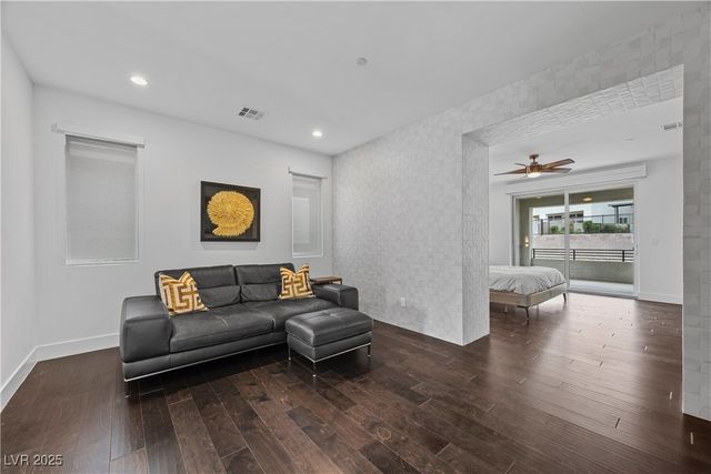 10680 Patina Hills Court, Las Vegas, NV 89135