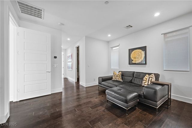 10680 Patina Hills Court, Las Vegas, NV 89135