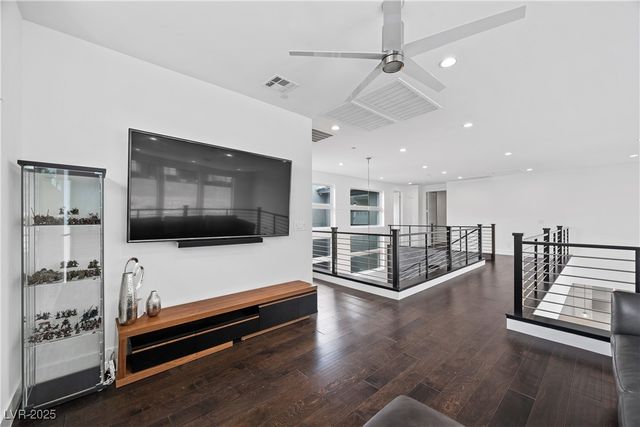 10680 Patina Hills Court, Las Vegas, NV 89135