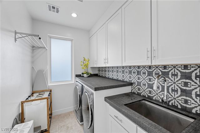 10680 Patina Hills Court, Las Vegas, NV 89135