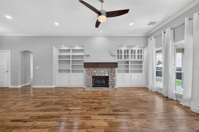 424 W 127th Street S, Jenks, OK 74037