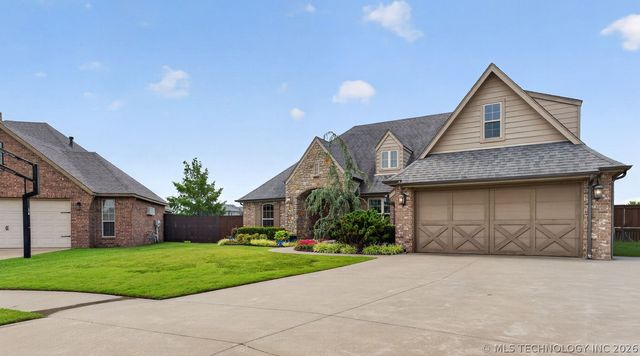 424 W 127th Street S, Jenks, OK 74037