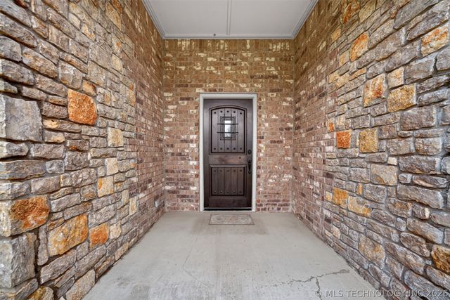424 W 127th Street S, Jenks, OK 74037