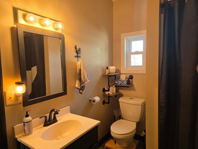 64 Old Homestead Highway, Swanzey, NH 03431