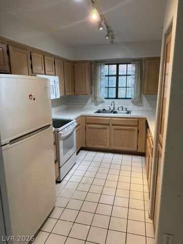 2725 South Nellis Boulevard 2047, Las Vegas, NV 89121