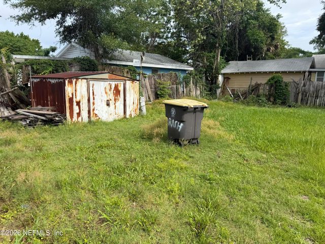 5303 SUNDERLAND, Jacksonville, FL 32210