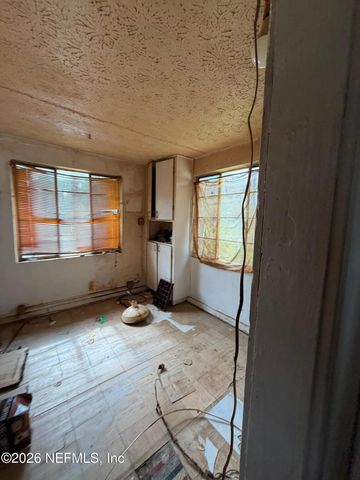 5303 SUNDERLAND, Jacksonville, FL 32210