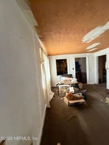 5303 SUNDERLAND, Jacksonville, FL 32210