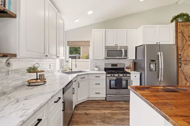1013 N Malvern Rd, Liberty Lake, WA 99019