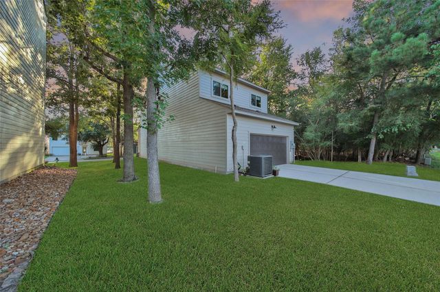 3150 Poe Drive, Montgomery, TX 77356
