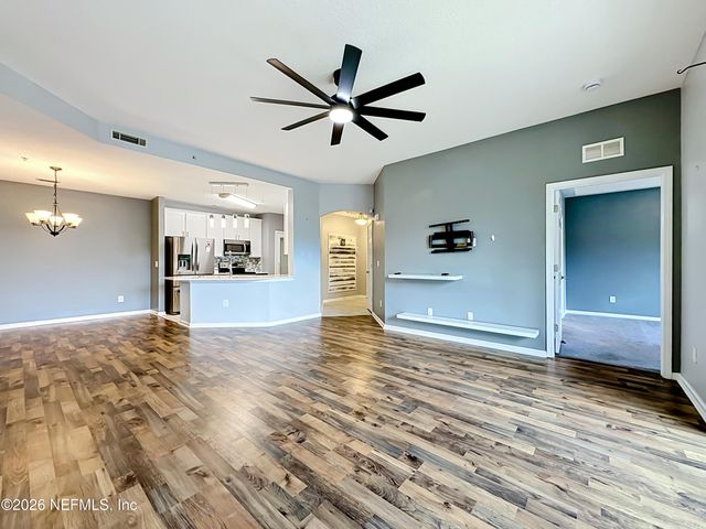 785 OAKLEAF PLANTATION Parkway 1323, Orange Park, FL 32065