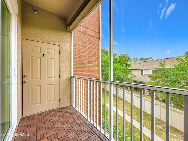 785 OAKLEAF PLANTATION Parkway 1323, Orange Park, FL 32065