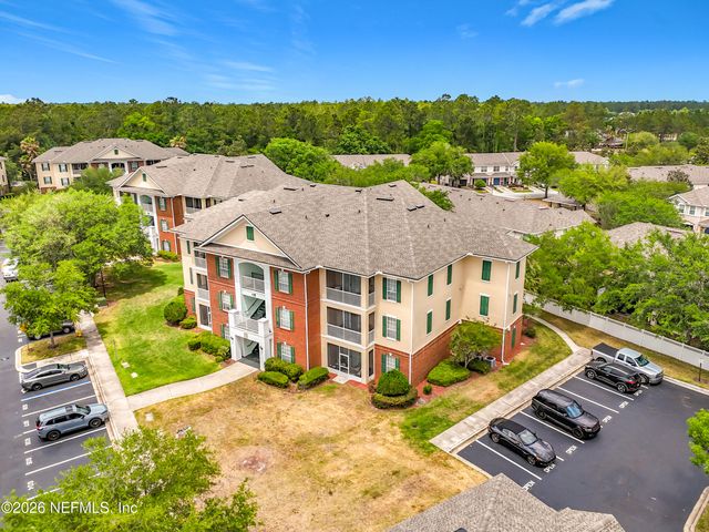 785 OAKLEAF PLANTATION Parkway 1323, Orange Park, FL 32065