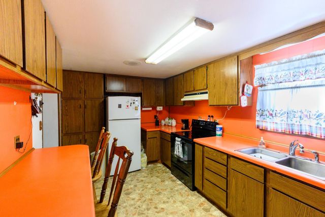 1520 9th Street, Eau Claire, WI 54703