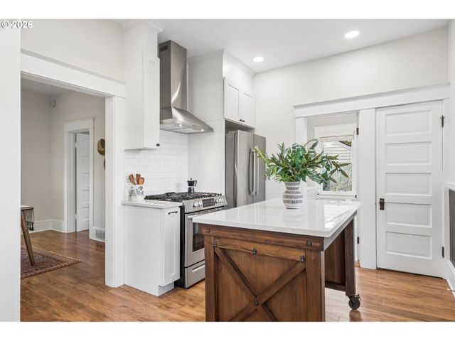 3324 Se 55TH Ave, Portland, OR 97206
